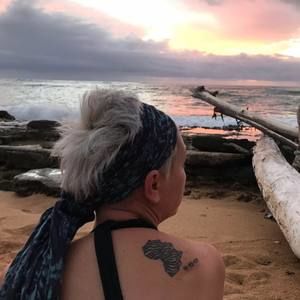 Meet your Posher, Angie